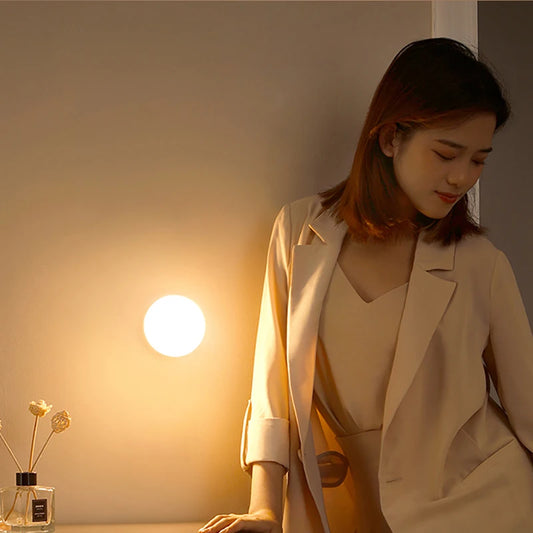 LUZ LED NOCTURNA CON SENSOR MOVIMIENTO